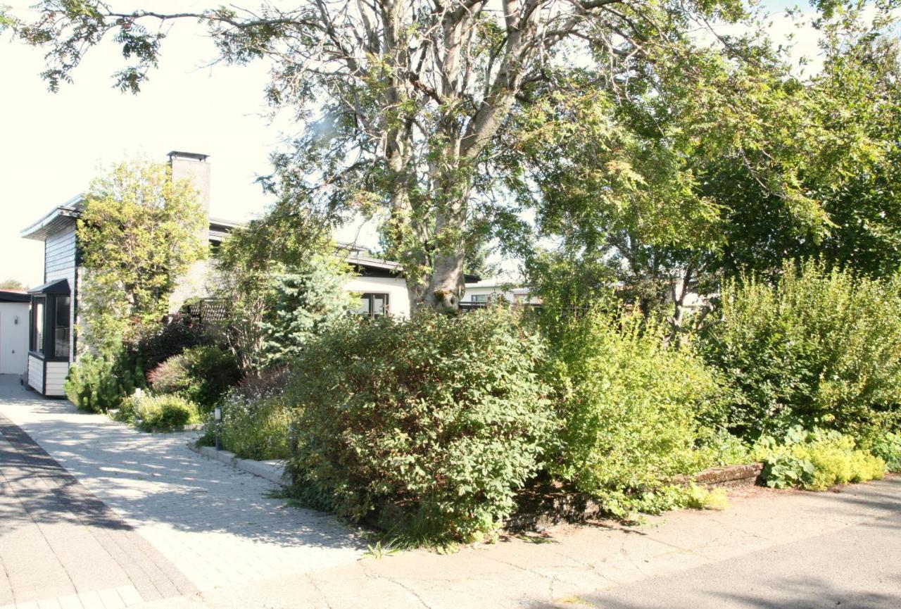 Spacious & Refurbished 1 Bedroom Apartment In Suburban Reykjavik Garthabaer Екстериор снимка
