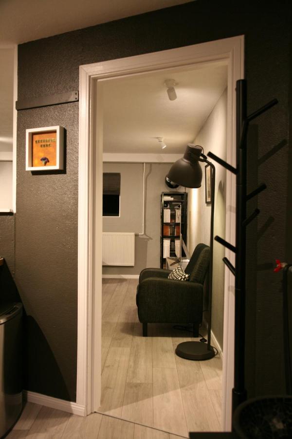 Spacious & Refurbished 1 Bedroom Apartment In Suburban Reykjavik Garthabaer Екстериор снимка